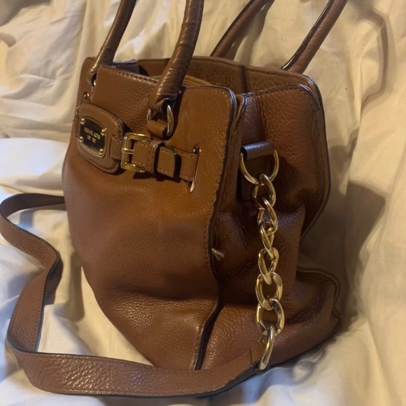 Michael Kors leather handbag and wallet set - Picture 3 of 8